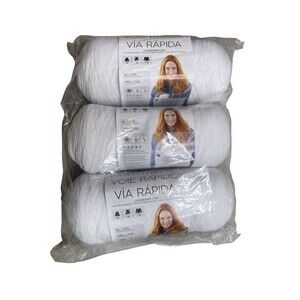 Lion Brand  Fast Track Yarn Airstream White lot of  3 Skeins  new